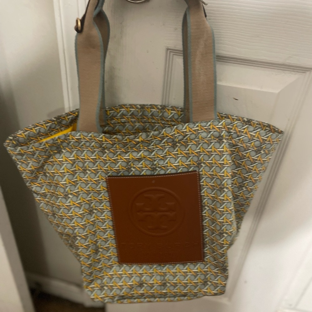 Tory Burch tote